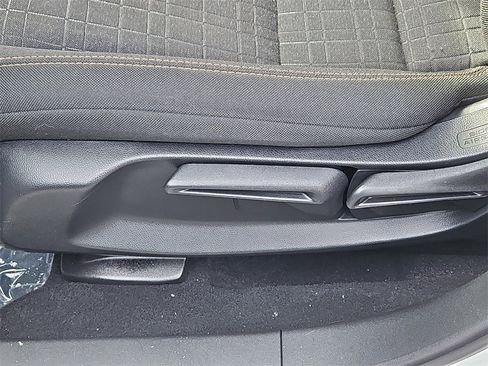 Certified 2024 Honda HR-V Sport image 18