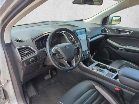 Used 2024 Ford Edge SEL AWD/4WD image 11