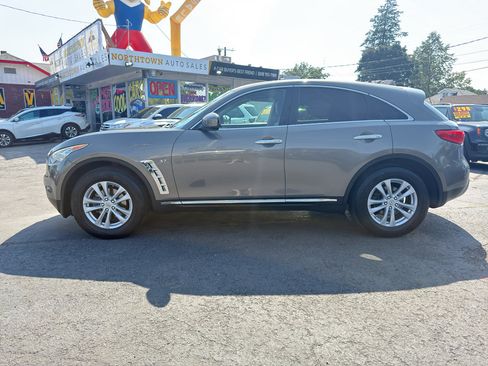 Used 2016 INFINITI QX70 AWD image 3