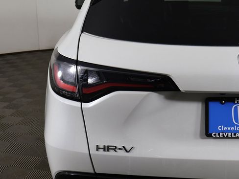Used 2023 Honda HR-V EX-L image 15