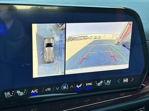 New 2026 Chevrolet Traverse RS FWD image 21