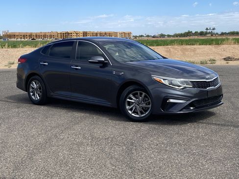 Used 2019 Kia Optima LX FWD image 31