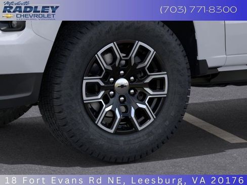 New 2025 Chevrolet Colorado Z71 image 11