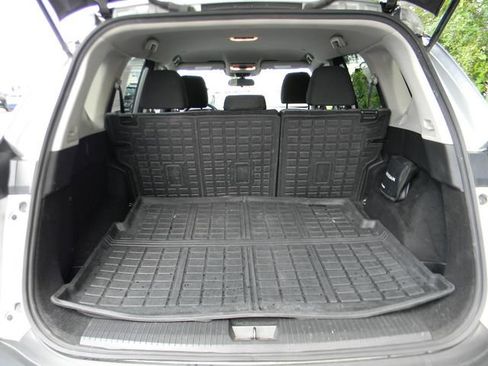 Used 2023 Nissan Rogue SV AWD/4WD image 21