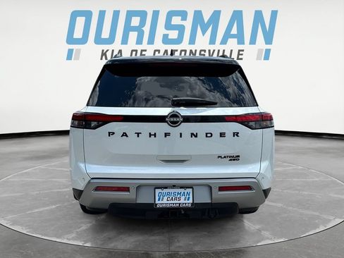 Used 2025 Nissan Pathfinder Platinum w/ Black Appearance Package AWD/4WD image 5