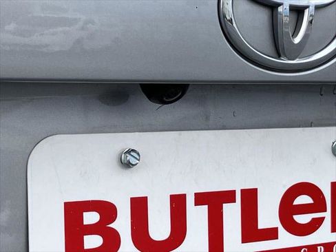 Certified 2021 Toyota RAV4 LE image 10