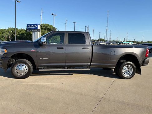 Used 2023 RAM 3500 Laramie AWD/4WD image 9