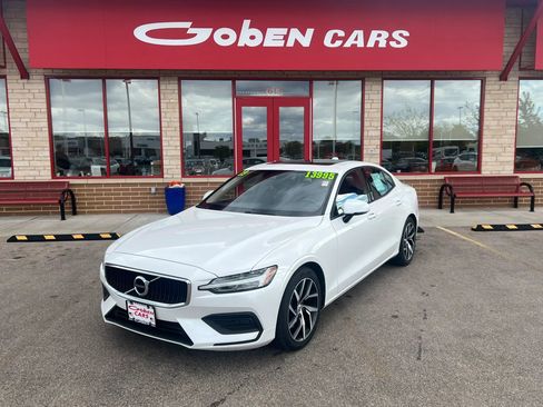 Used 2019 Volvo S60 T5 Momentum w/ Premium Package FWD image 1