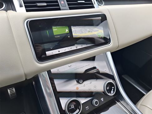 Used 2022 Land Rover Range Rover Sport HSE Silver Edition image 22