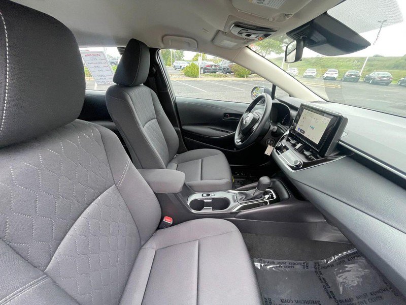 Used 2026 Toyota Corolla LE FWD image 6