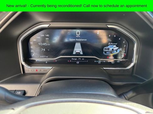 Used 2025 GMC Sierra 2500 AT4 w/ AT4 Premium Plus Package image 16