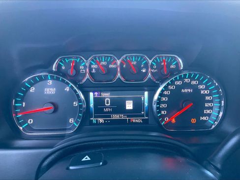 Used 2017 GMC Yukon SLT image 26