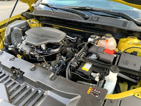 Certified 2023 Chevrolet Blazer RS AWD/4WD image 30