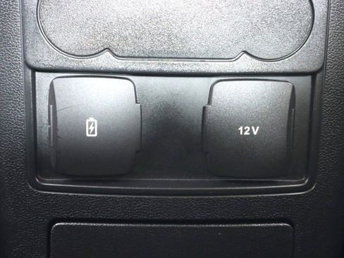 Used 2023 Ford Explorer XLT w/ Equipment Group 202A image 32