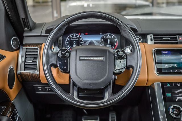 Used 2018 Land Rover Range Rover Sport Supercharged AWD/4WD image 32
