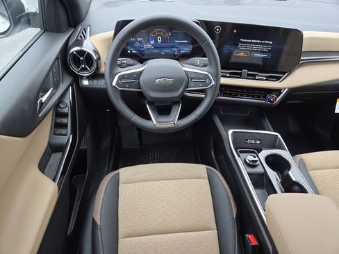 New 2026 Chevrolet Equinox ACTIV w/ Convenience Package III image 30