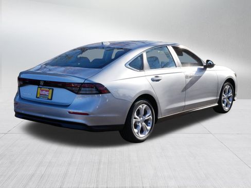 Certified 2025 Honda Accord LX image 7