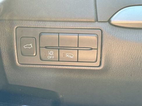 Certified 2023 MAZDA CX-9 Touring Plus AWD/4WD image 28