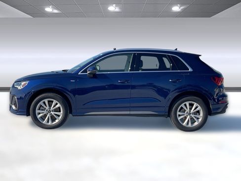 Certified 2025 Audi Q3 2.0T Premium Plus w/ Premium Plus Package image 2