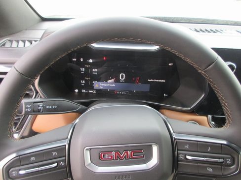 New 2026 GMC Canyon AT4 image 16