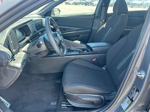 Used 2026 Hyundai Elantra Sport FWD image 23