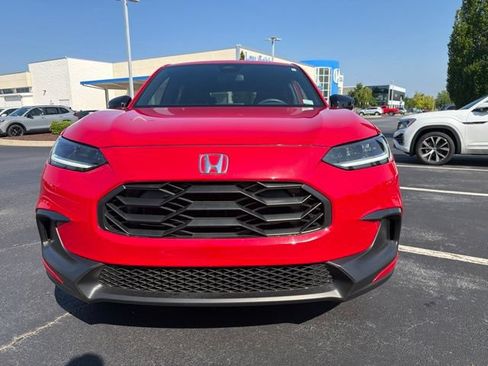 Used 2024 Honda HR-V Sport image 3