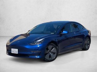 Used 2021 Tesla Model 3 Standard Range Plus video 1