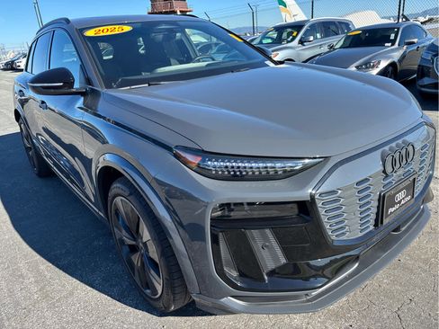 Used 2025 Audi SQ6 e-tron Prestige w/ Black Edition One image 2