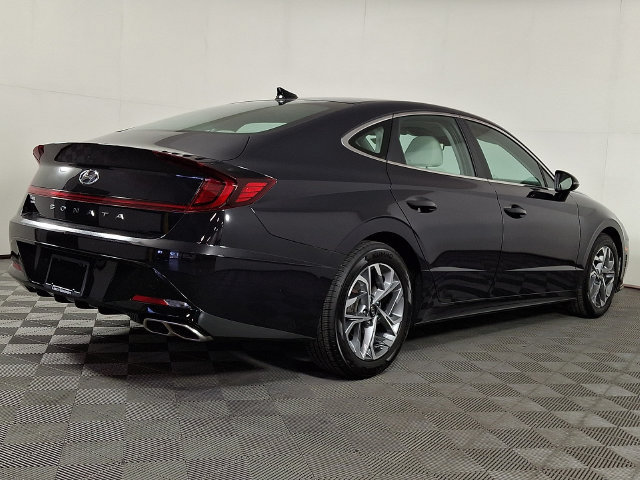 Used 2023 Hyundai Sonata SEL FWD image 9