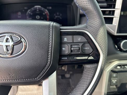 Used 2025 Toyota Tundra Platinum AWD/4WD image 18