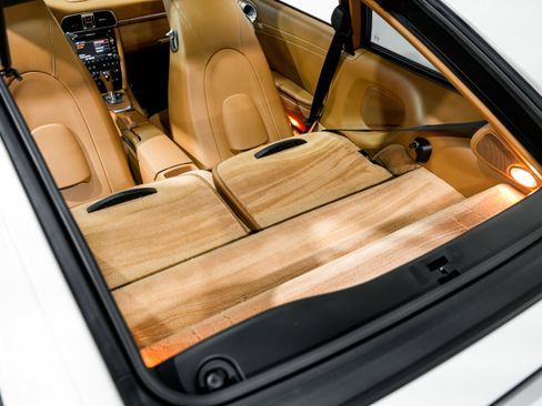 Used 2011 Porsche 911 Targa 4S AWD/4WD image 24