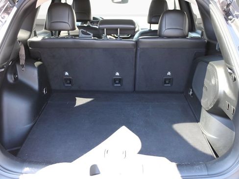 Used 2020 Jeep Cherokee Limited AWD/4WD image 23
