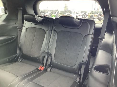 New 2025 Jeep Grand Cherokee L Altitude AWD/4WD image 20
