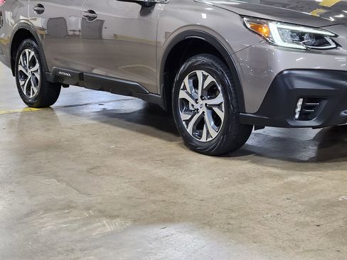 Used 2022 Subaru Outback Limited w/ Popular Package #2 image 16