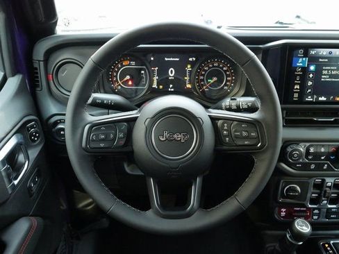 New 2026 Jeep Wrangler Unlimited Rubicon w/ Safety Group image 18