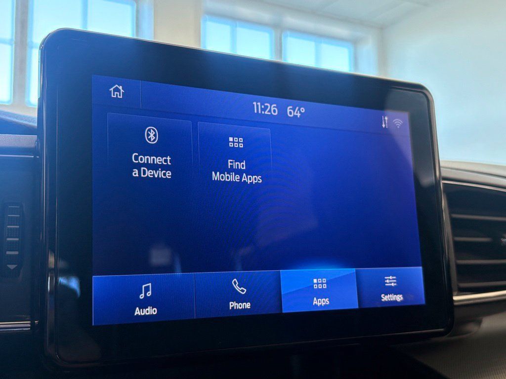 Used 2020 Ford Explorer XLT w/ Equipment Group 202A AWD/4WD image 40