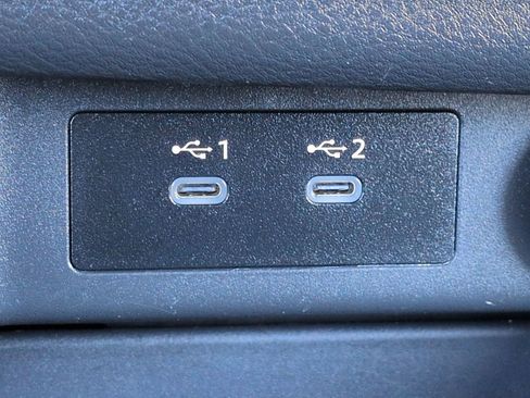 Used 2025 Nissan Rogue SV image 20