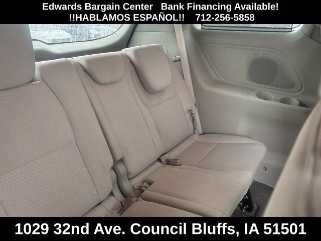 Used 2016 Kia Sedona LX w/ Option Group 020 FWD image 14