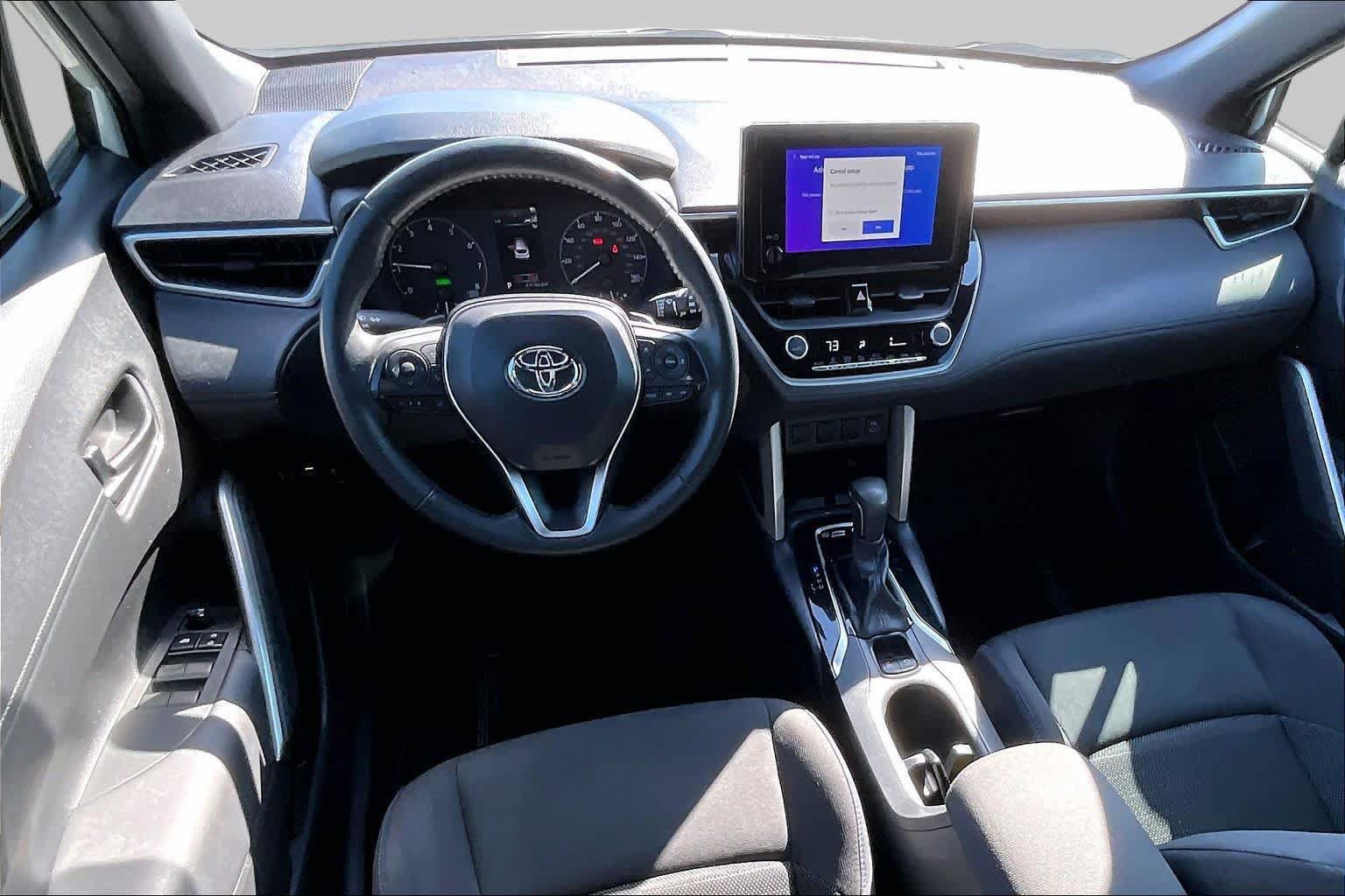 Used 2024 Toyota Corolla Cross AWD Hybrid image 14