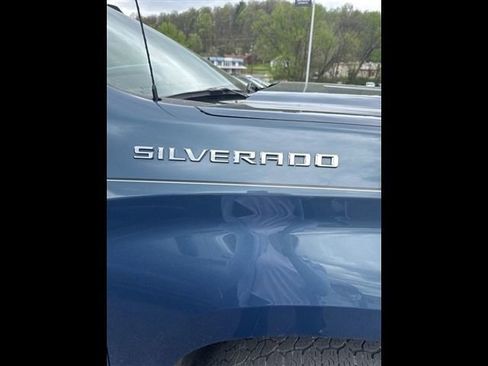 Used 2024 Chevrolet Silverado 1500 LT image 15