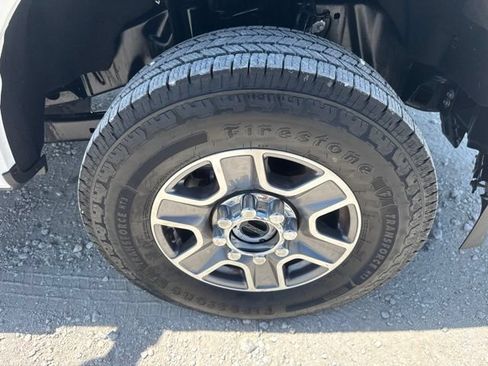 Used 2025 Ford F250 XLT w/ FX4 Off-Road Package AWD/4WD image 29