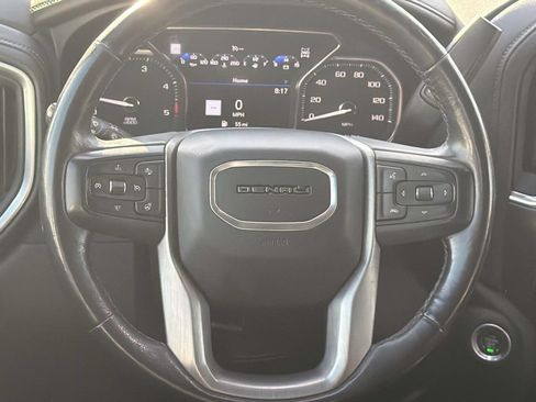 Used 2022 GMC Sierra 3500 Denali w/ Denali Ultimate Package AWD/4WD image 9