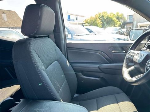 Used 2023 GMC Canyon Elevation w/ Convenience Package image 10