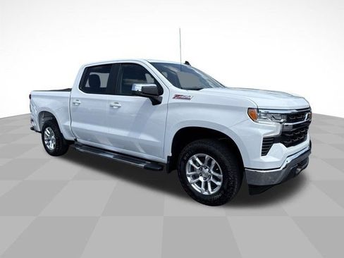 New 2026 Chevrolet Silverado 1500 LT w/ Z71 Off-Road Package image 3