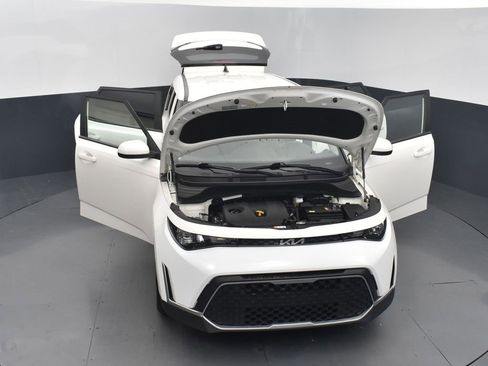 Used 2023 Kia Soul LX w/ LX Technology Package image 43