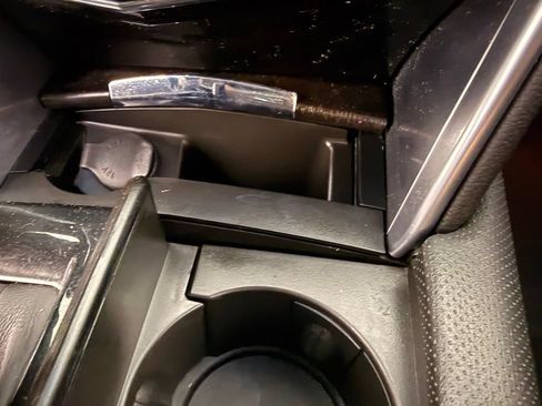 Used 2019 Cadillac XTS Luxury FWD image 24