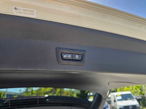 Used 2023 BMW X3 sDrive30i w/ Premium Package RWD image 17