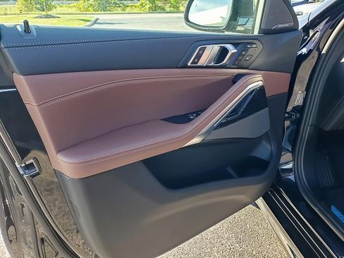 New 2026 BMW X6 xDrive40i image 6