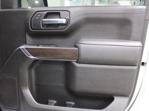 Used 2021 GMC Sierra 1500 SLT image 26
