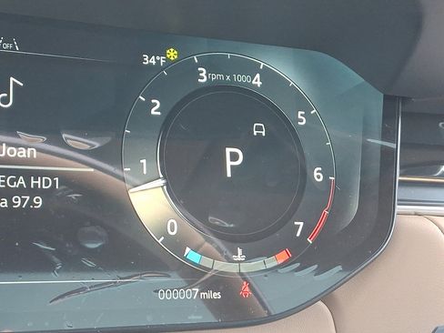 New 2026 Land Rover Range Rover SE image 18